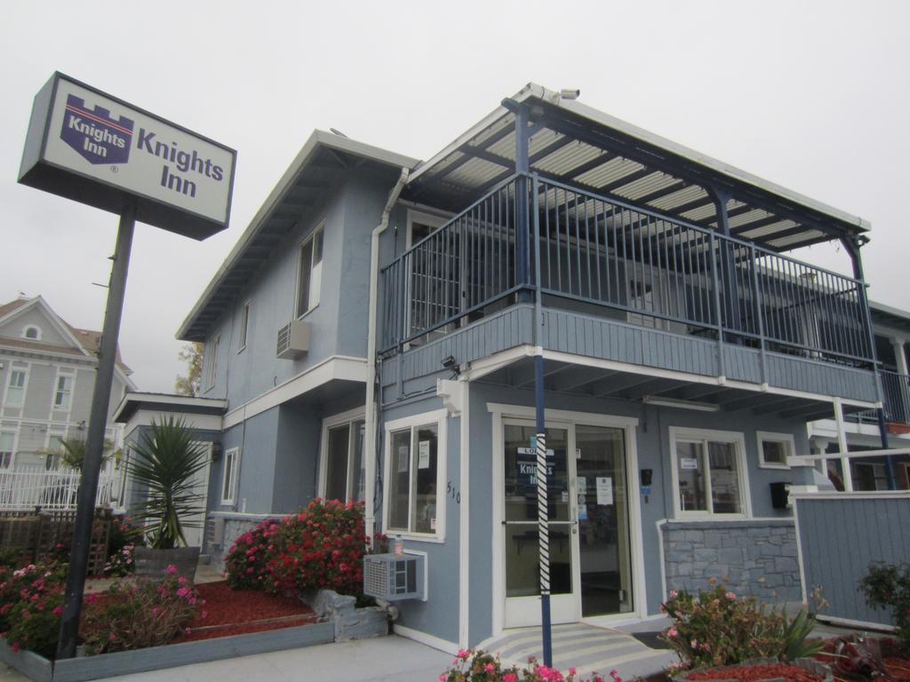 Knights Inn Santa Cruz Buitenkant foto