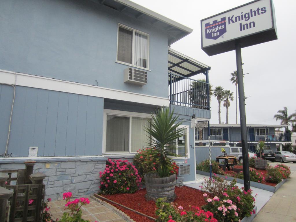 Knights Inn Santa Cruz Buitenkant foto