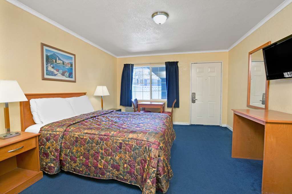 Knights Inn Santa Cruz Kamer foto
