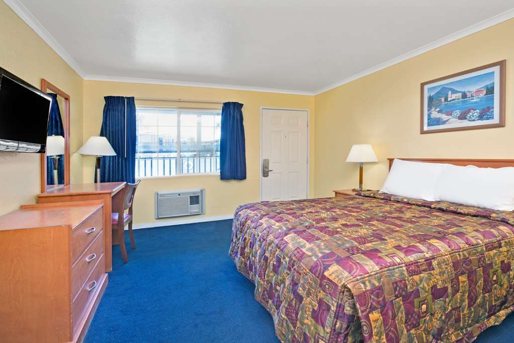 Knights Inn Santa Cruz Kamer foto